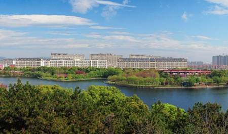 <ucollege class='u-self' data-code='10073'>南昌大学</ucollege>.png