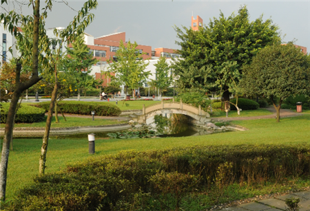 <ucollege class='u-self' data-code='10299'>西南民族大学</ucollege>.png