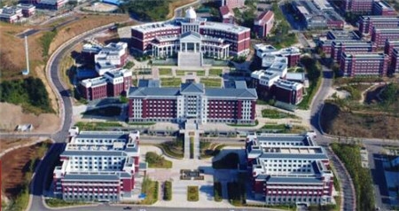 <ucollege class='u-self' data-code='10352'>沈阳药科大学</ucollege>.jpg