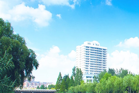 <ucollege class='u-self' data-code='10255'>江苏师范大学</ucollege>.jpg