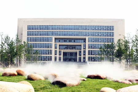 <ucollege class='u-self' data-code='10063'>南京理工大学</ucollege>.jpg
