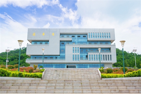 淮南联合大学5.jpg