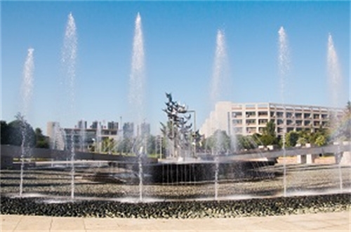 <ucollege class='u-self' data-code='10479'>西安邮电大学</ucollege>.jpg