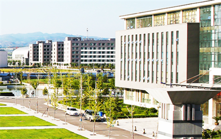 <ucollege class='u-self' data-code='10753'>山西传媒学院</ucollege>.png