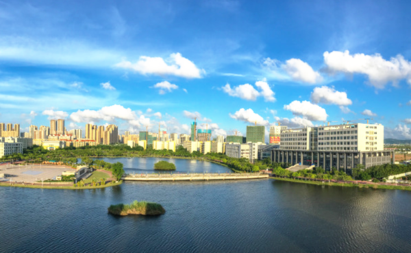 <ucollege class='u-self' data-code='11430'>广东科学技术职业学院</ucollege>.png