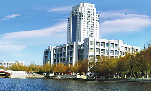 <ucollege class='u-self' data-code='10105'>燕山大学</ucollege>4.png