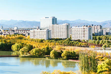 <ucollege class='u-self' data-code='10049'>北京理工大学</ucollege>1.png