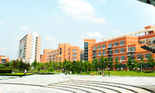 <ucollege class='u-self' data-code='10313'>中国计量大学</ucollege>.png