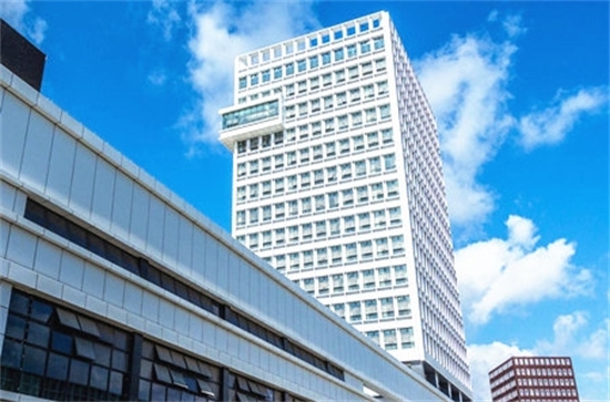 <ucollege class='u-self' data-code='10152'>深圳大学</ucollege>_副本.jpg